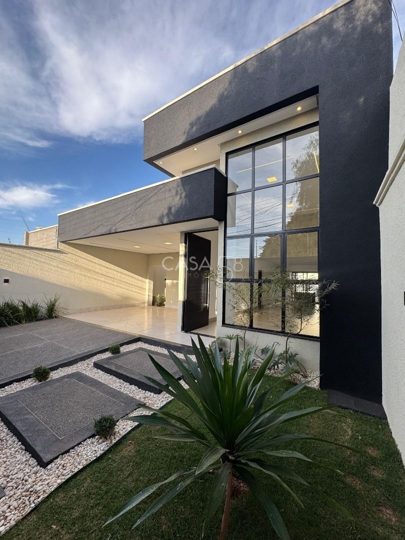 Casa Deslumbrante a venda na Vila João Vaz|Goiânia  – Conforto e Sofisticação