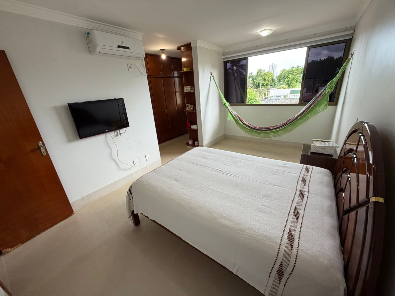Sobrado em Condomínio no Parque Anhanguera - 3 quartos / 1 suíte / 125m²