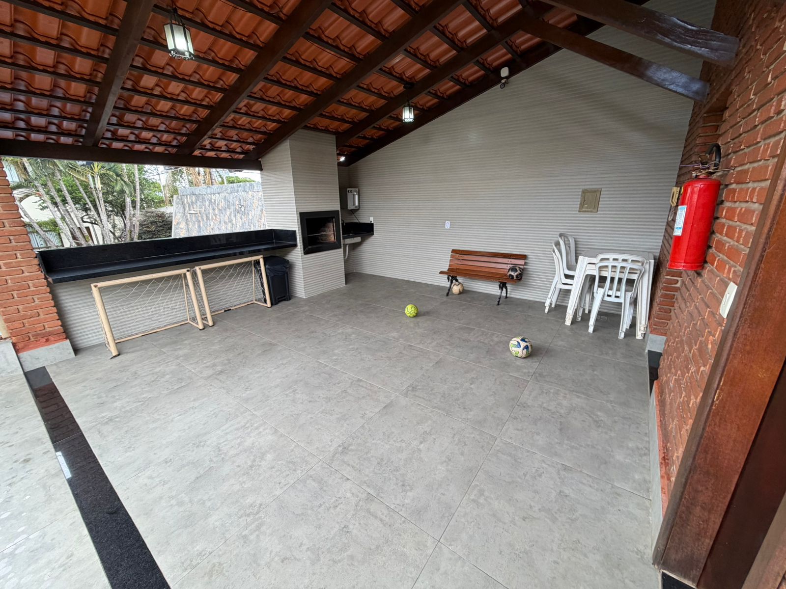 Sobrado em Condomínio no Parque Anhanguera - 3 quartos / 1 suíte / 125m²