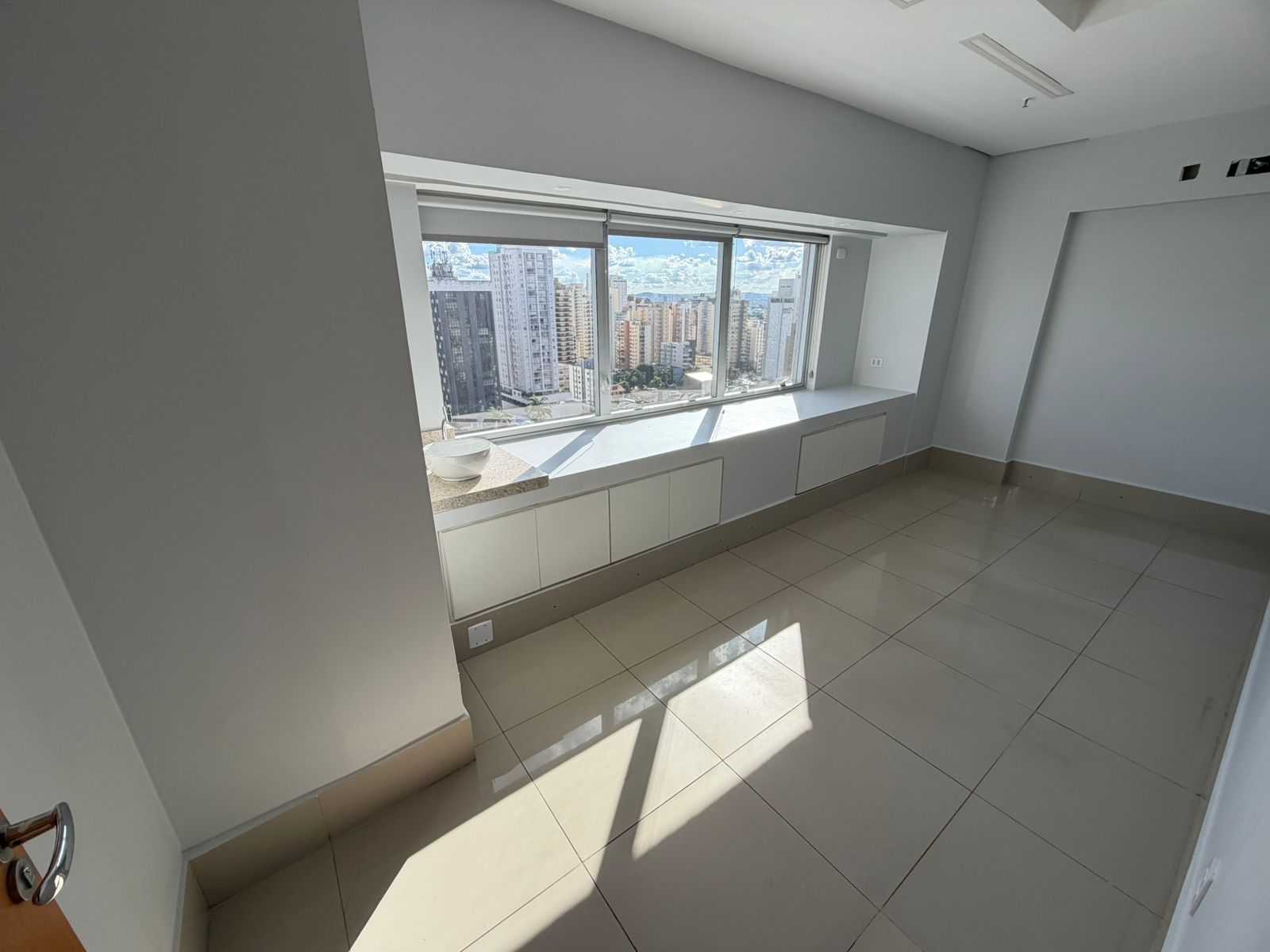 The Prime Tamandaré Office 76 m2 decorada