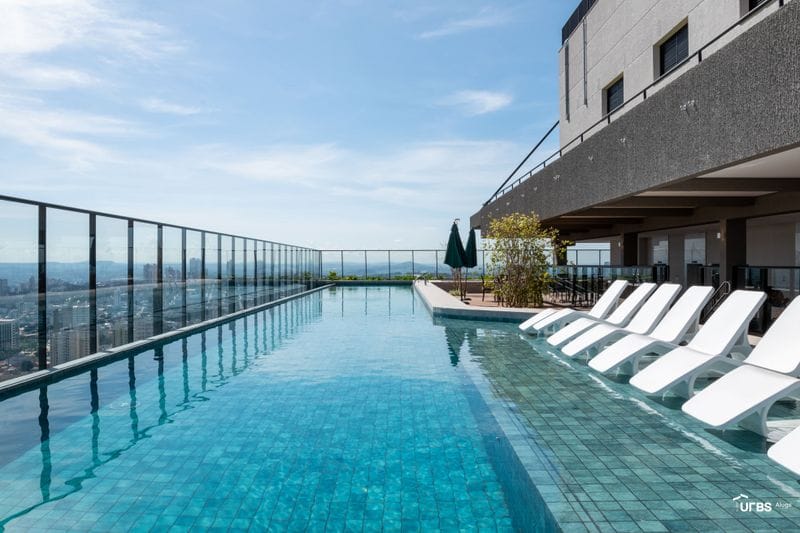 Flat para aluguel / mobiliado / 1 vaga / predio novo / rooftop no 38º / jacuzzi / piscina