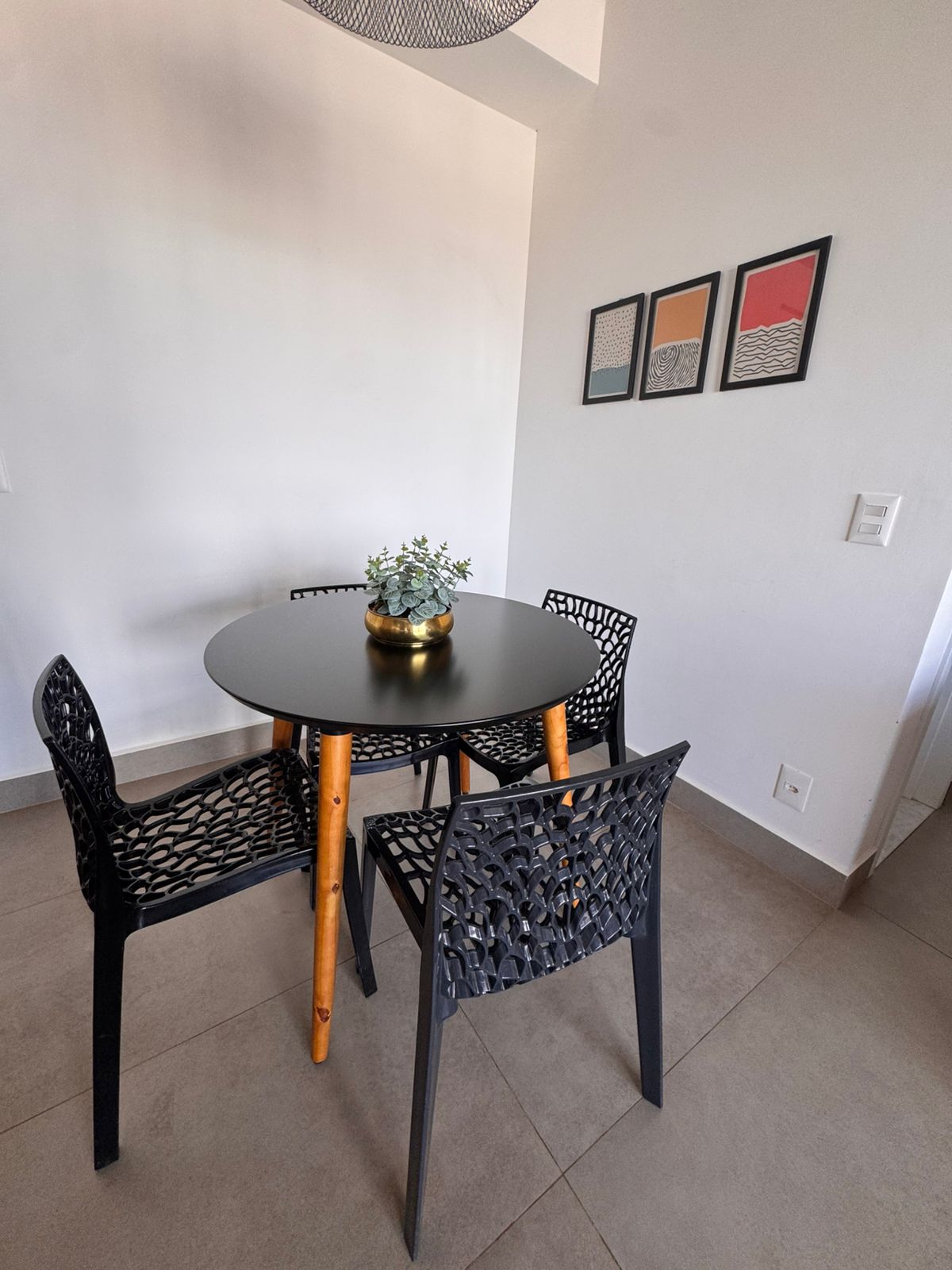 Flat para aluguel / mobiliado / 1 vaga / predio novo / rooftop no 38º / jacuzzi / piscina