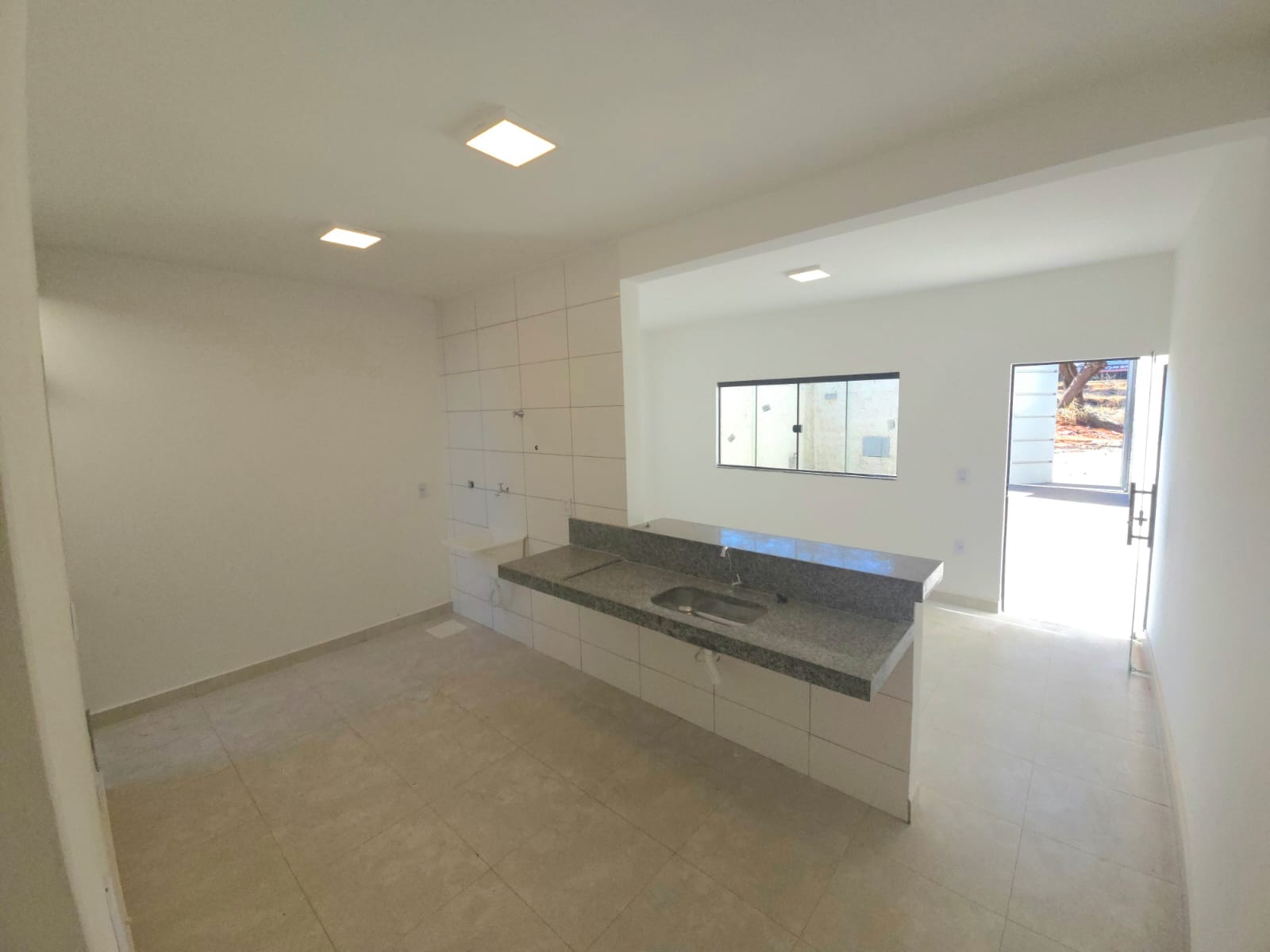 Casa com 2 quartos a venda / GO 040 / próximo ao Madre Germana e terminal Maranata / Goiania