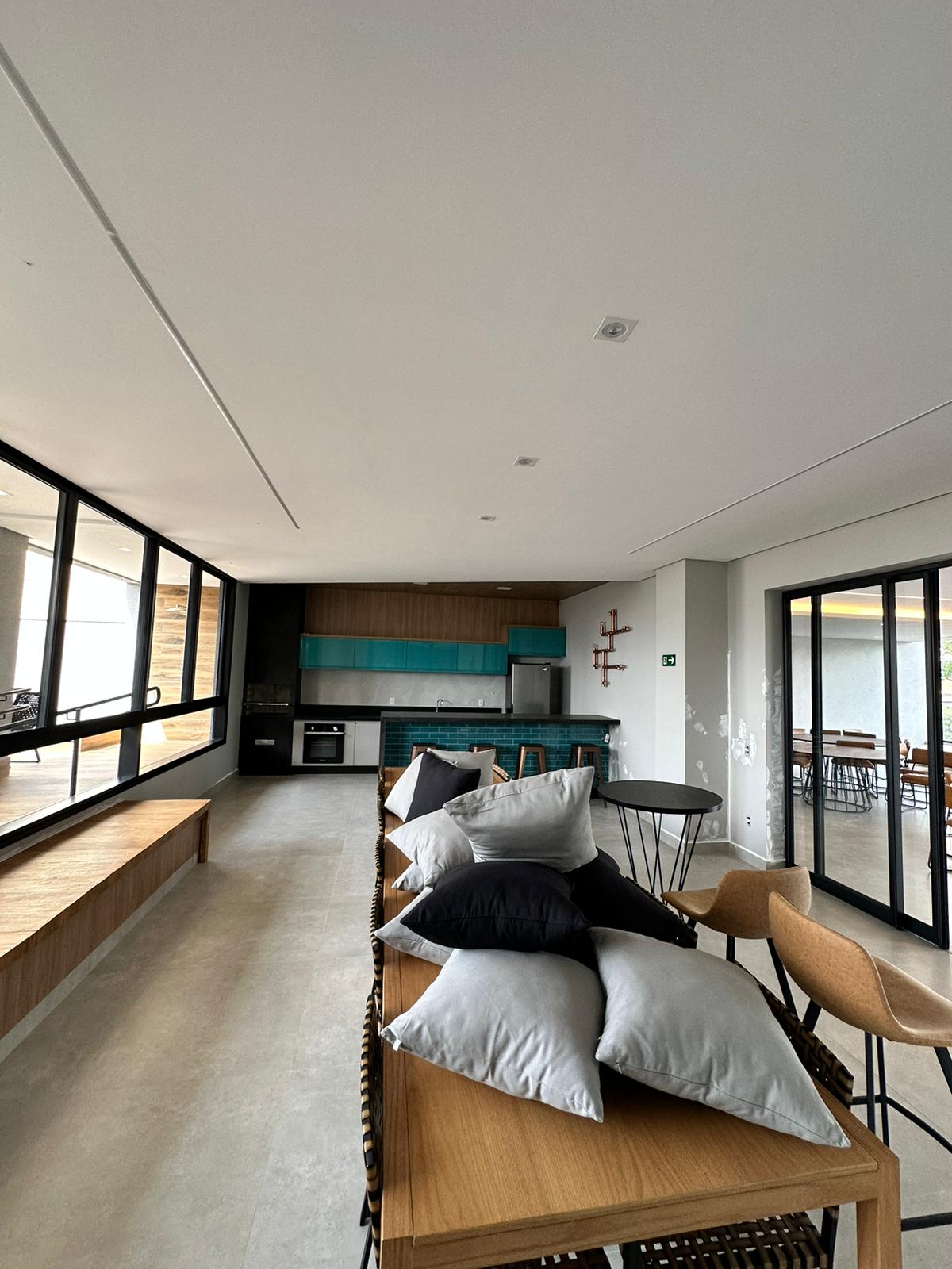 Apartamento aluguel / 2 quartos / 1 suite / mobiliado / Setor Bueno proximo Goiania shopping / predio novo / 1 vaga