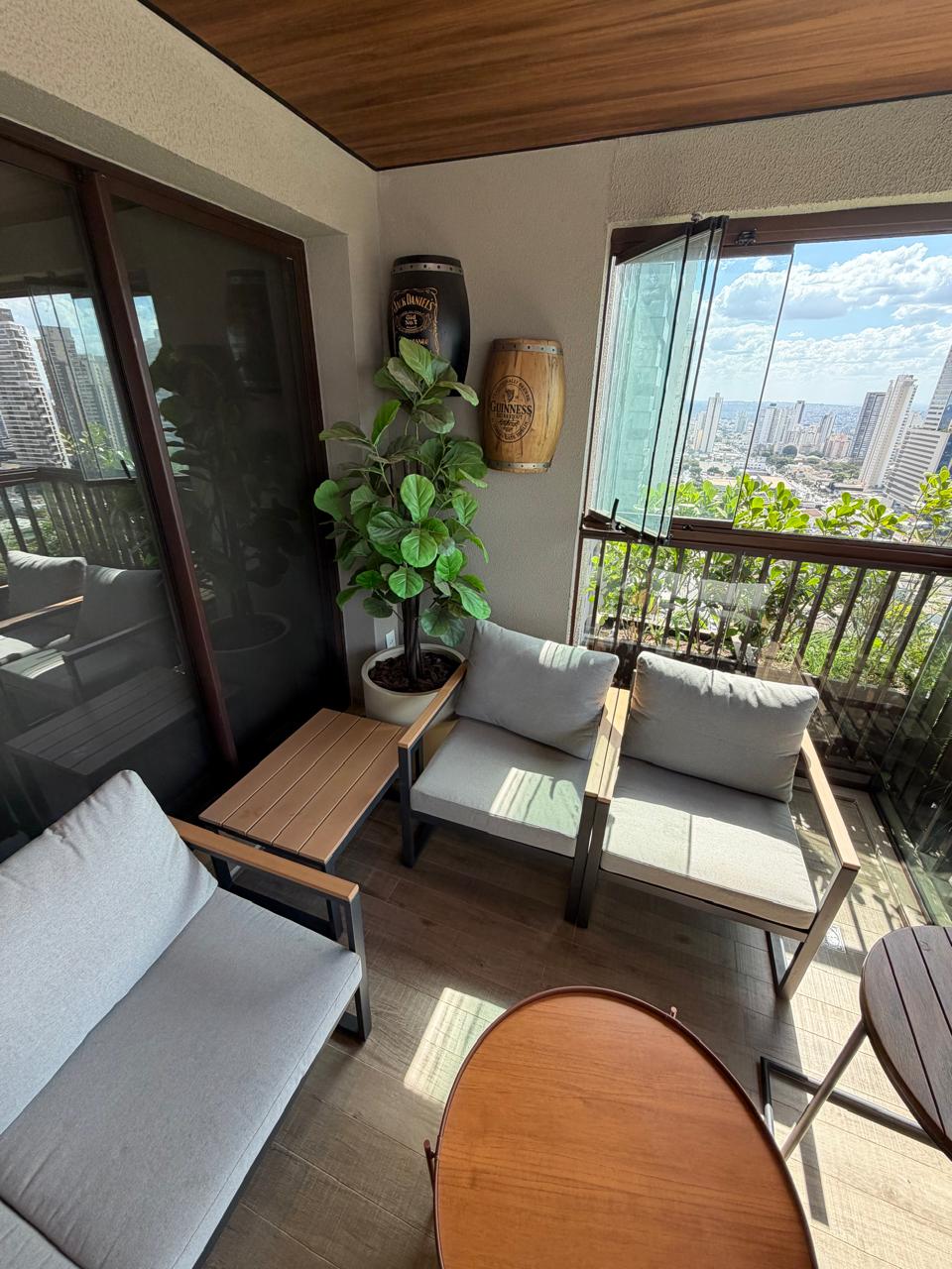 Apartamento de Alto Padrão à venda no Deck 23 Opus / 3 suítes / 204m² / 3 vagas / Mobiliado / Setor Bueno
