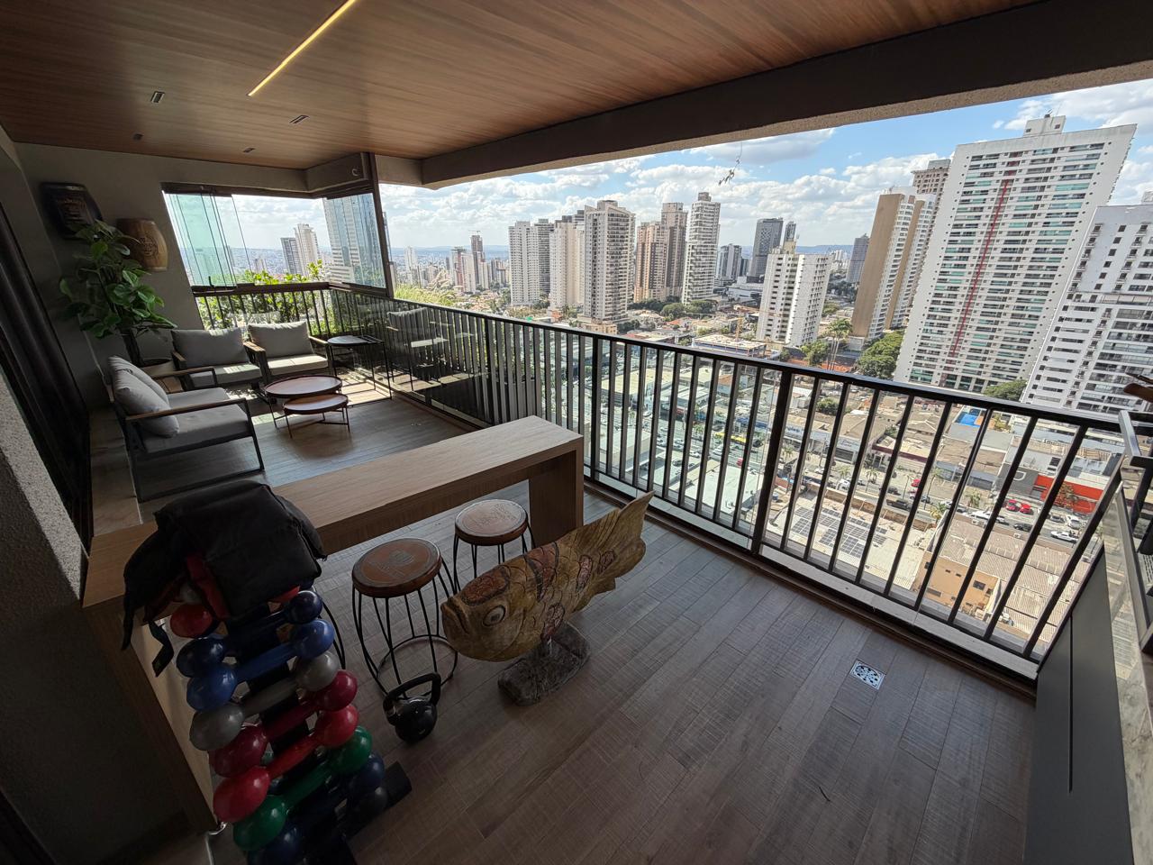 Apartamento de Alto Padrão à venda no Deck 23 Opus / 3 suítes / 204m² / 3 vagas / Mobiliado / Setor Bueno
