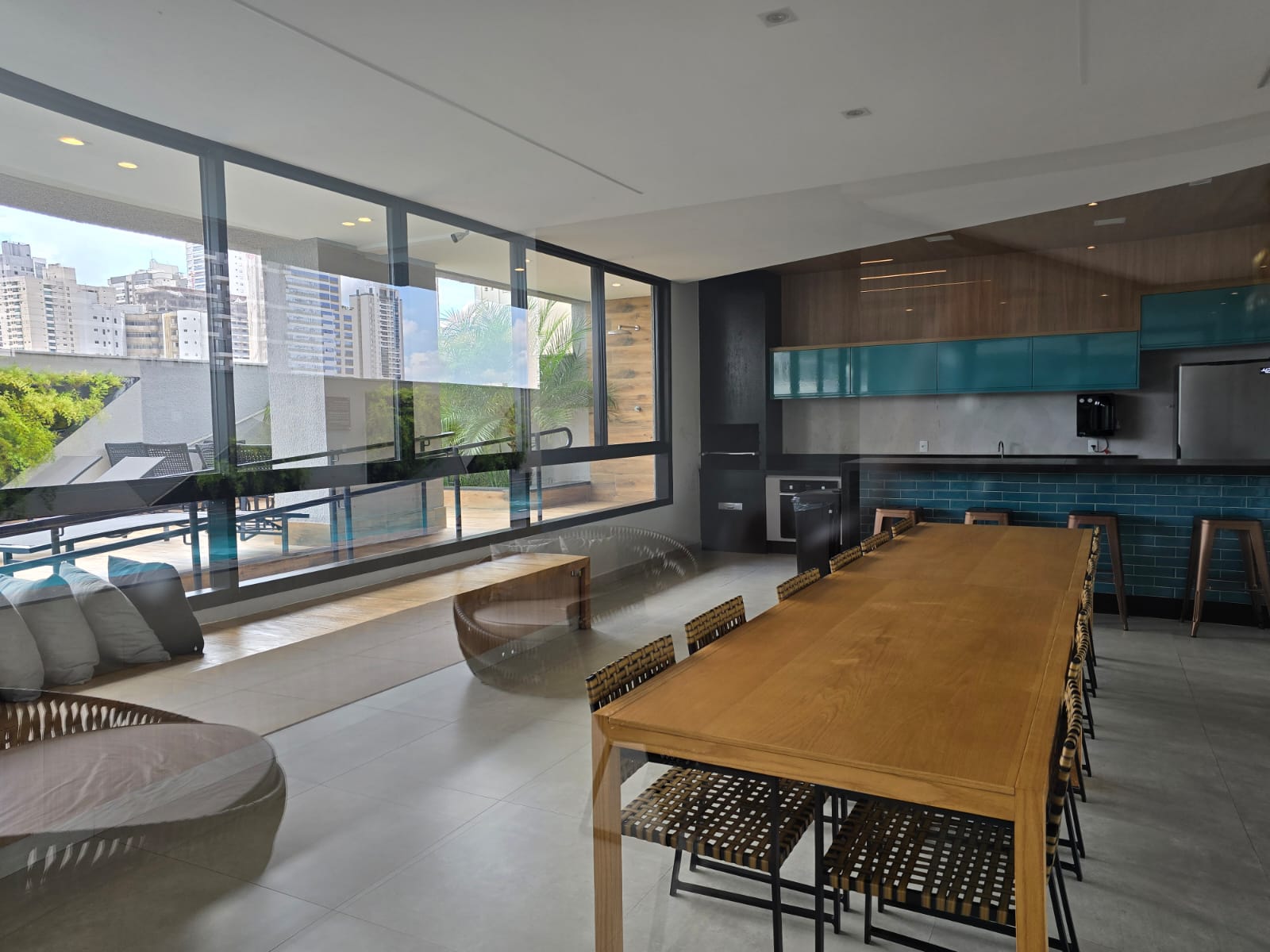 Flat para locação Setor Bueno / T 35 / mobiliado / decorado / próximo ao Goiânia Shopping / melhores escolas de Goiás