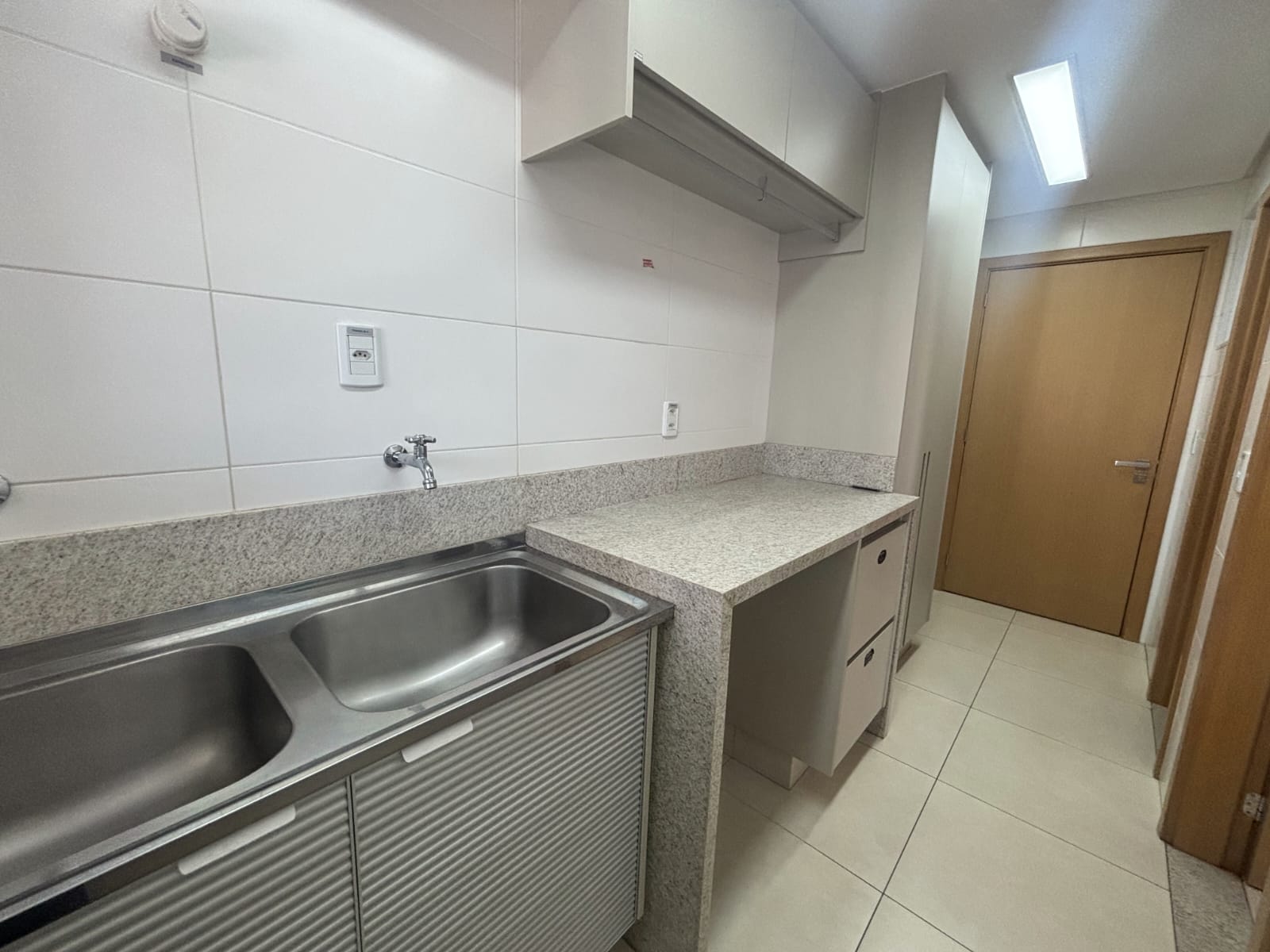 Apartamento à Venda no Edifício Âme Infinity Home / 3 suítes / 3 vagas / 153 m² / Setor Marista