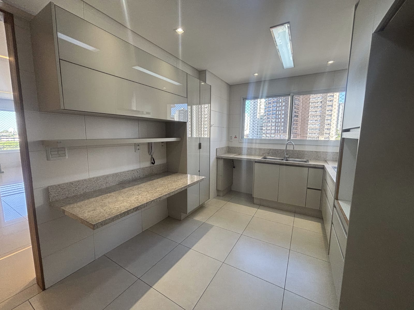 Apartamento à Venda no Edifício Âme Infinity Home / 3 suítes / 3 vagas / 153 m² / Setor Marista