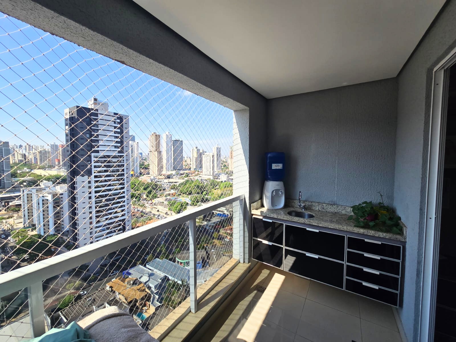 Apartamento à Venda no The Expression / 2 quartos / 1 suíte / 1 vaga / 67m² / andar Alto / varanda / nascente / Setor Bueno