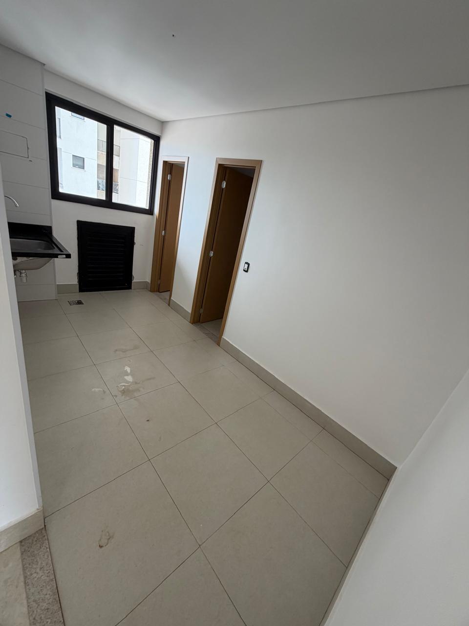 Apartamento Alto Padrão no Residencial Arte Verde - 4 Suítes Plenas com Elevador Privativo, / Setor Marista