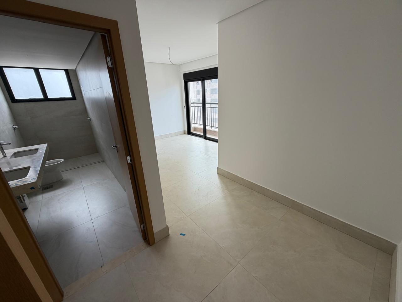 Apartamento Alto Padrão no Residencial Arte Verde - 4 Suítes Plenas com Elevador Privativo, / Setor Marista