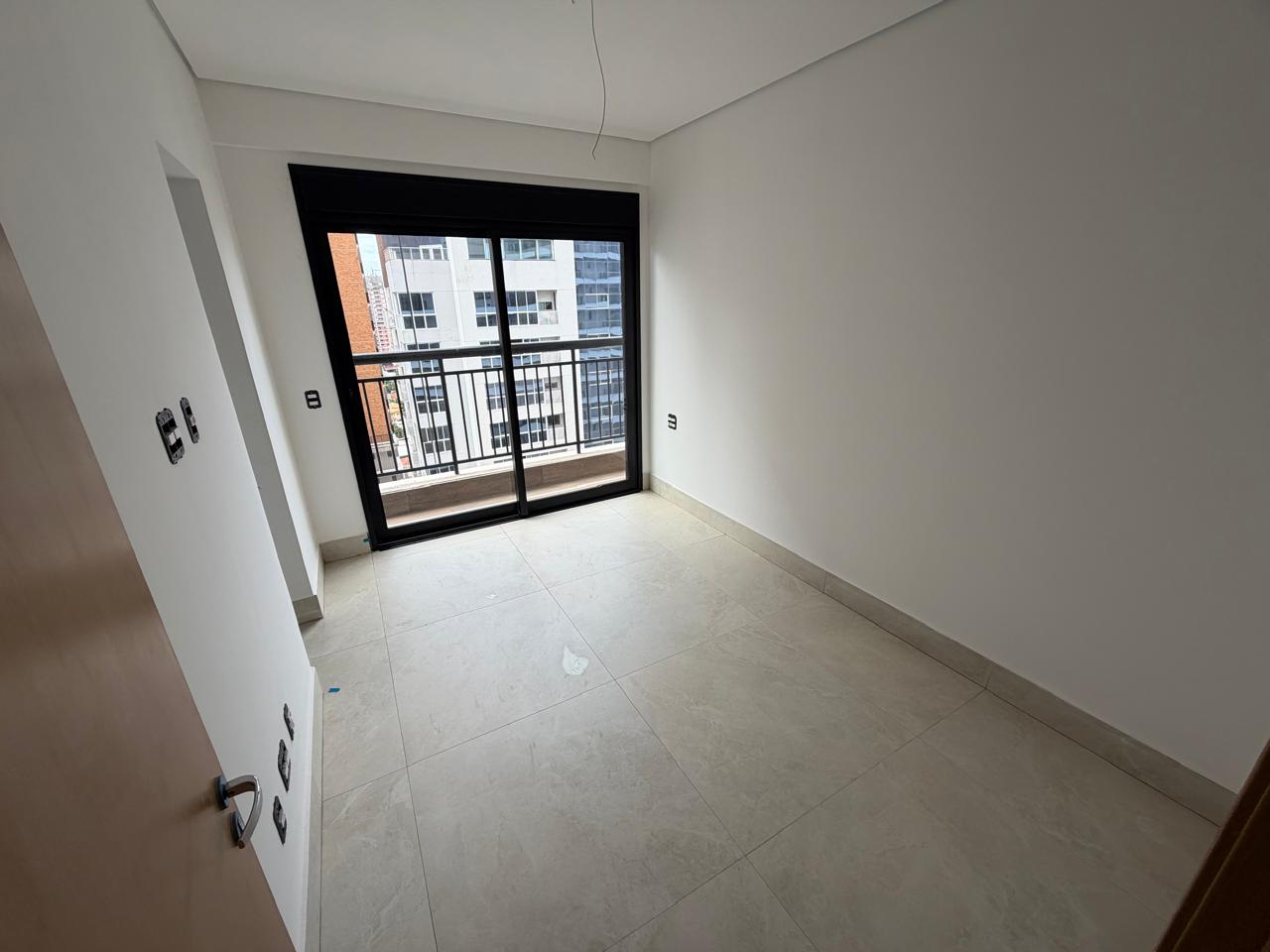 Apartamento Alto Padrão no Residencial Arte Verde - 4 Suítes Plenas com Elevador Privativo, / Setor Marista