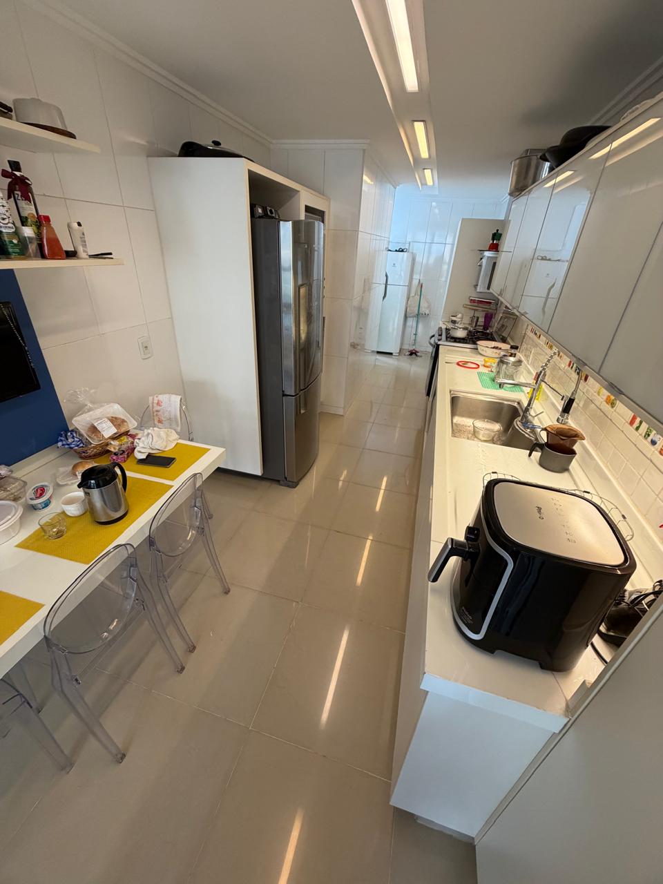 Apto no Chateau Bougainville Lifestyle com 3 suítes e 1 quarto no Marista
