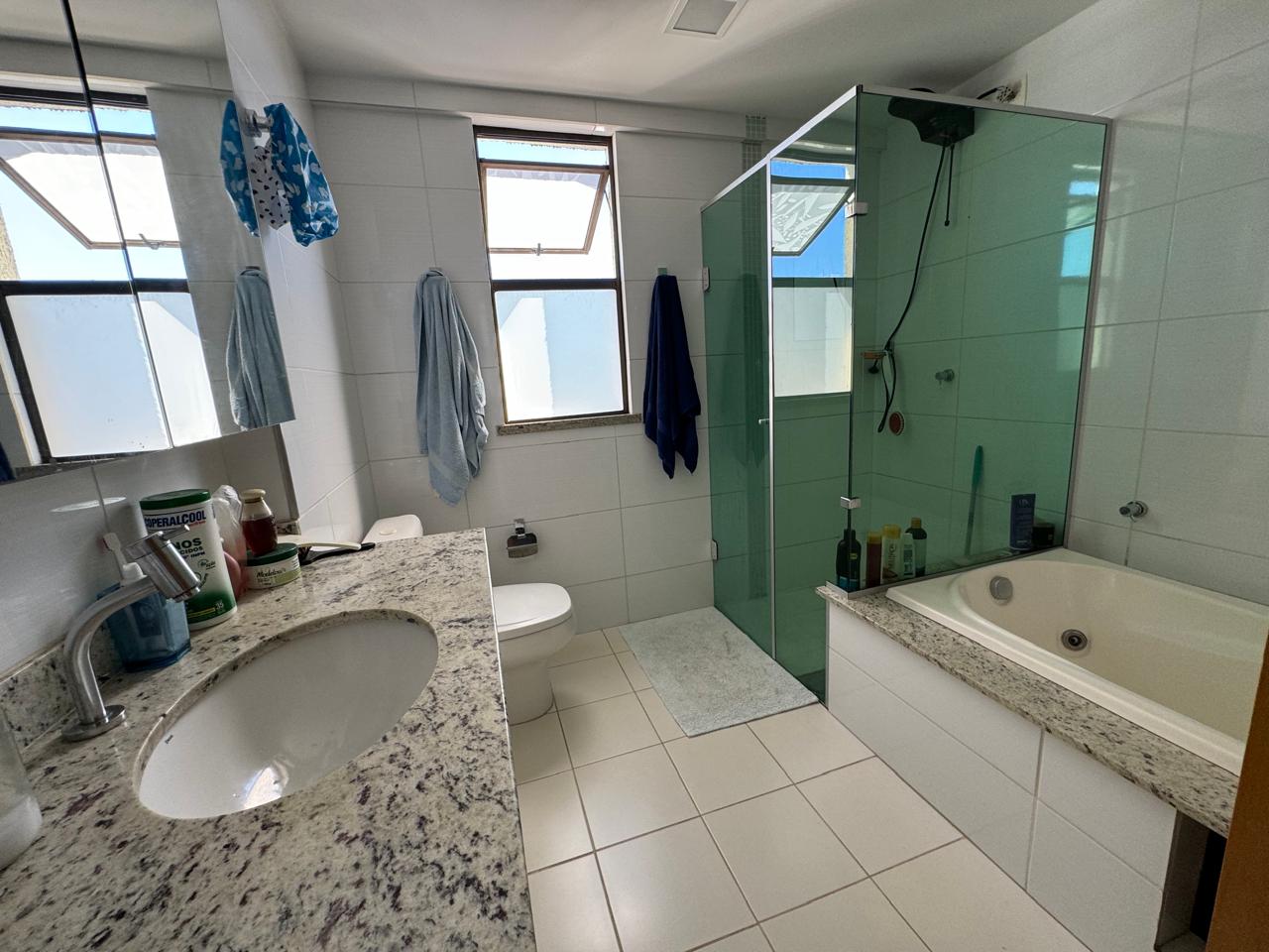 Residencial Searas do Bueno – Apartamento alto padrão à venda no Setor Bueno | 144m² | 3 suítes | Localização privilegiada