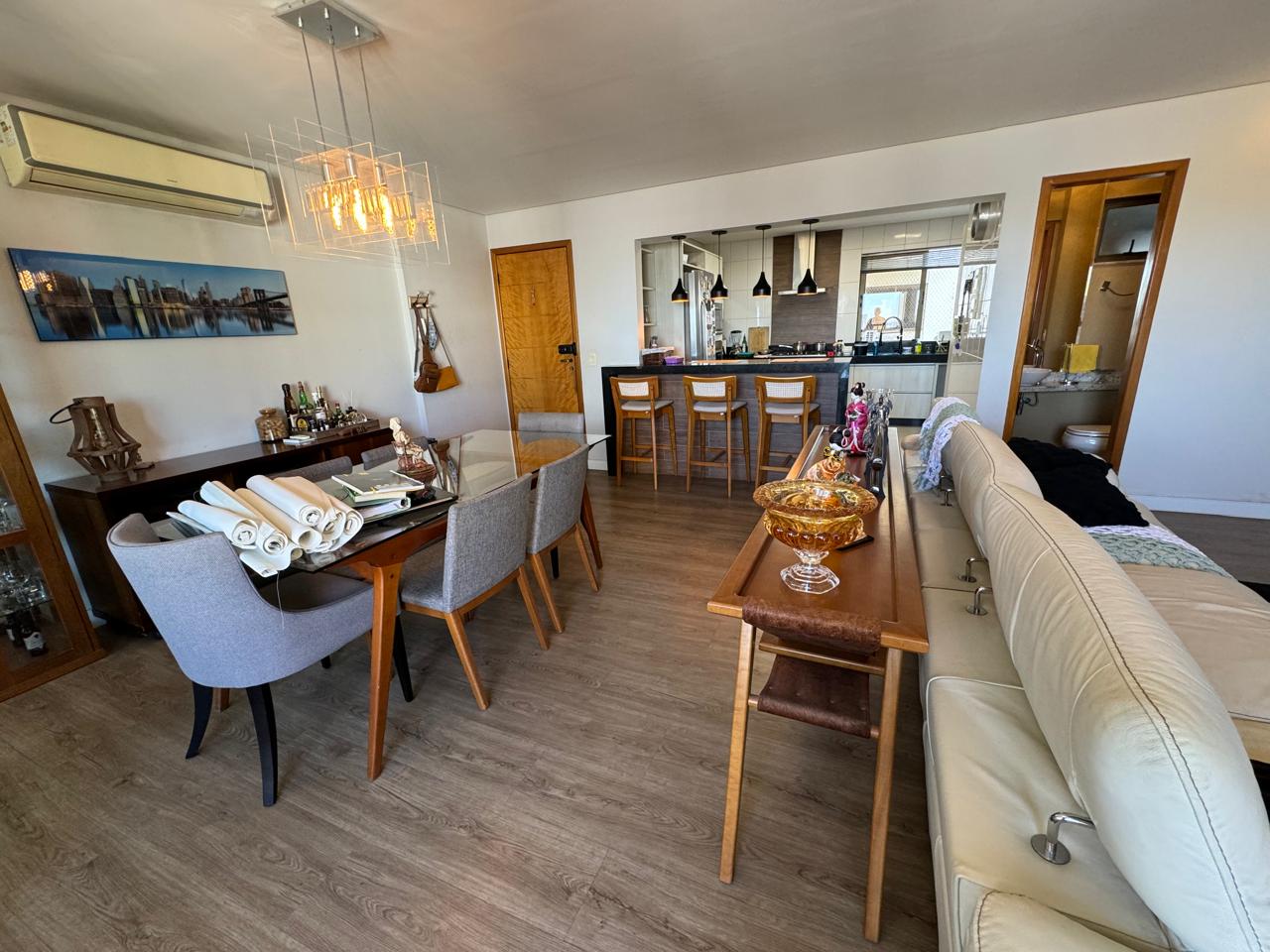 Residencial Searas do Bueno – Apartamento alto padrão à venda no Setor Bueno | 144m² | 3 suítes | Localização privilegiada